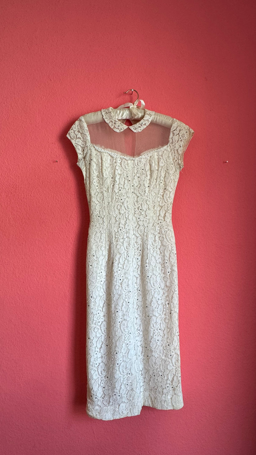 Vintage 1950s Ivory Lace Wiggle Dress With Sheer Collar